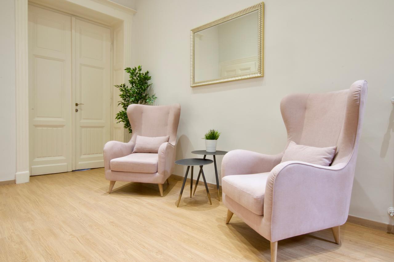 Europest Luxury Suites Budapeste Exterior foto
